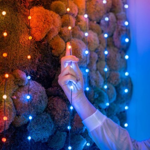 Twinkly Candies - 100 Lampki w kształcie świeczki RGB LEDs, zielony przewód, USB-C Twinkly Candies - 100 Lampki w kształcie świeczki RGB LEDs, zielony przewód, USB-C