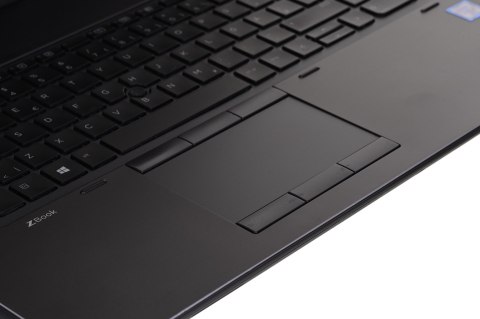 HP ZBOOK G4 i7-7820HQ 16GB 512GB SSD 17"FHD (P3000 6GB) Win10pro + zasilacz UŻYWANY HP ZBOOK G4 i7-7820HQ 16GB 512GB SSD 17"FHD (P3000 6GB) Win10pro + zasilacz UŻYWANY
