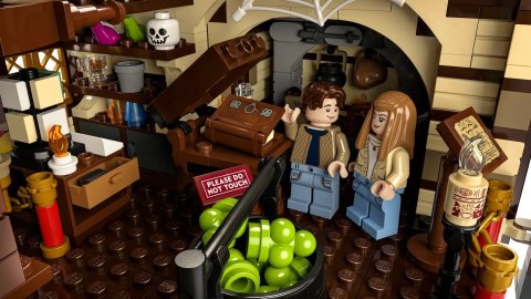 LEGO Ideas 21341 Disney Hokus Pokus: Chata sióstr Sanderson LEGO Ideas 21341 Disney Hokus Pokus: Chata sióstr Sanderson