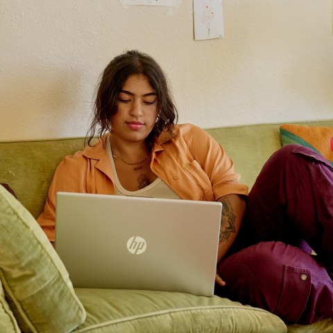 HP 15-fd0235nw i5-1334U 15.6"FHD AG slim 250nits 16GB DDR4 SSD1TB Intel Iris Xe No ODD Cam1080p Win11 2Y Natural Silver HP 15-fd0235nw i5-1334U 15.6"FHD AG slim 250nits 16GB DDR4 SSD1TB Intel Iris Xe No ODD Cam1080p Win11 2Y Natural Silver