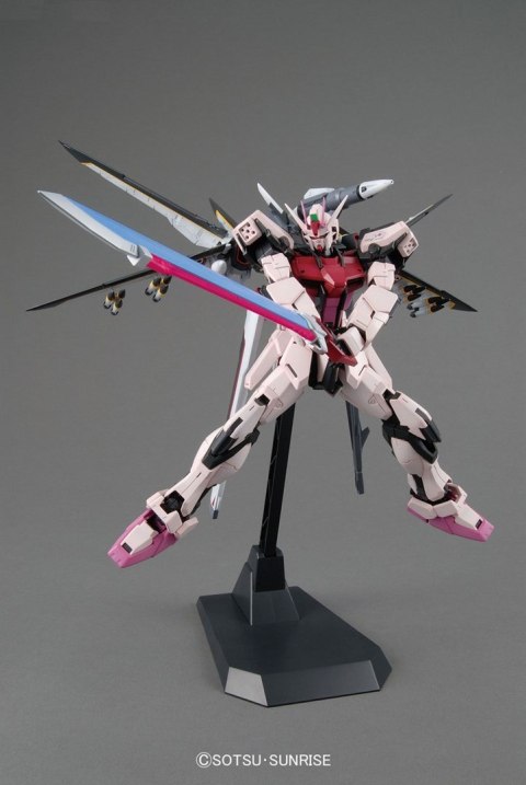 MG 1/100 STRIKE ROUGE + OOTORI Ver. MG 1/100 STRIKE ROUGE + OOTORI Ver.