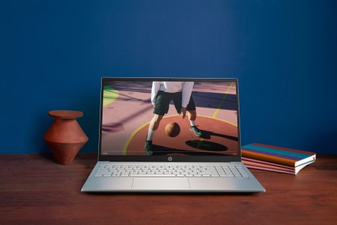HP Pavilion 15-eh1318nw Ryzen 7 5700U 15,6"FHD AG 250nit IPS 24GB_3200MHz SSD512 Radeon RX Vega 8 ALU Win11 2Y Natural Silver (W HP Pavilion 15-eh1318nw Ryzen 7 5700U 15,6"FHD AG 250nit IPS 24GB_3200MHz SSD512 Radeon RX Vega 8 ALU Win11 2Y Natural Silver (W