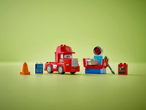 LEGO Disney 10417 Maniek na wyścigu LEGO Disney 10417 Maniek na wyścigu