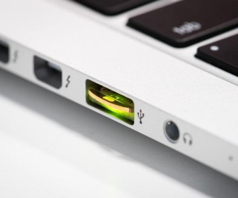 YUBICO Klucz Sprzętowy Yubico YubiKey 5 nano U2F FIDO